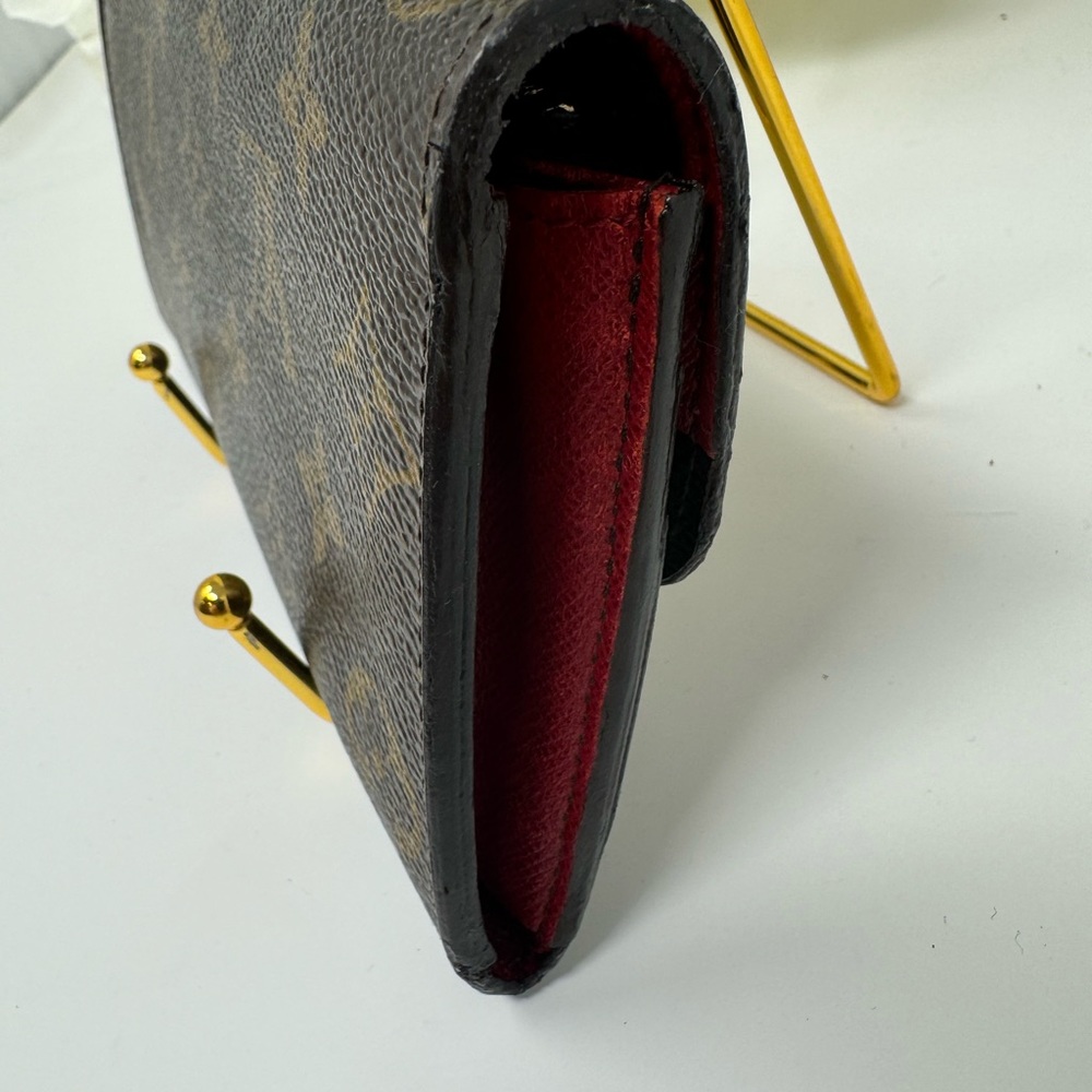 💯Authentic LOUIS VUITTON Emilie Monogram Canvas Wallet Fuchsia - Picture 2 of 5